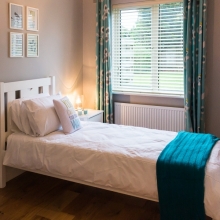 Castleknock Apartment - Girls bedroom